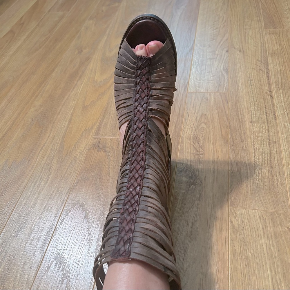 RARE! Freebird by Stephen India gladiator sandals - Picture 2 of 7